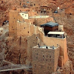 Meet your Posher, Janeet